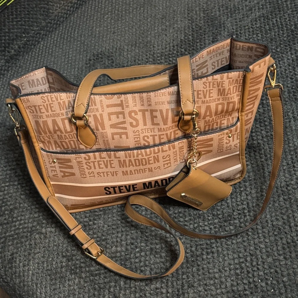 Steve Madden Tan and Brown Logo  Briefcase/ carryon bag ( includes new wallet )!